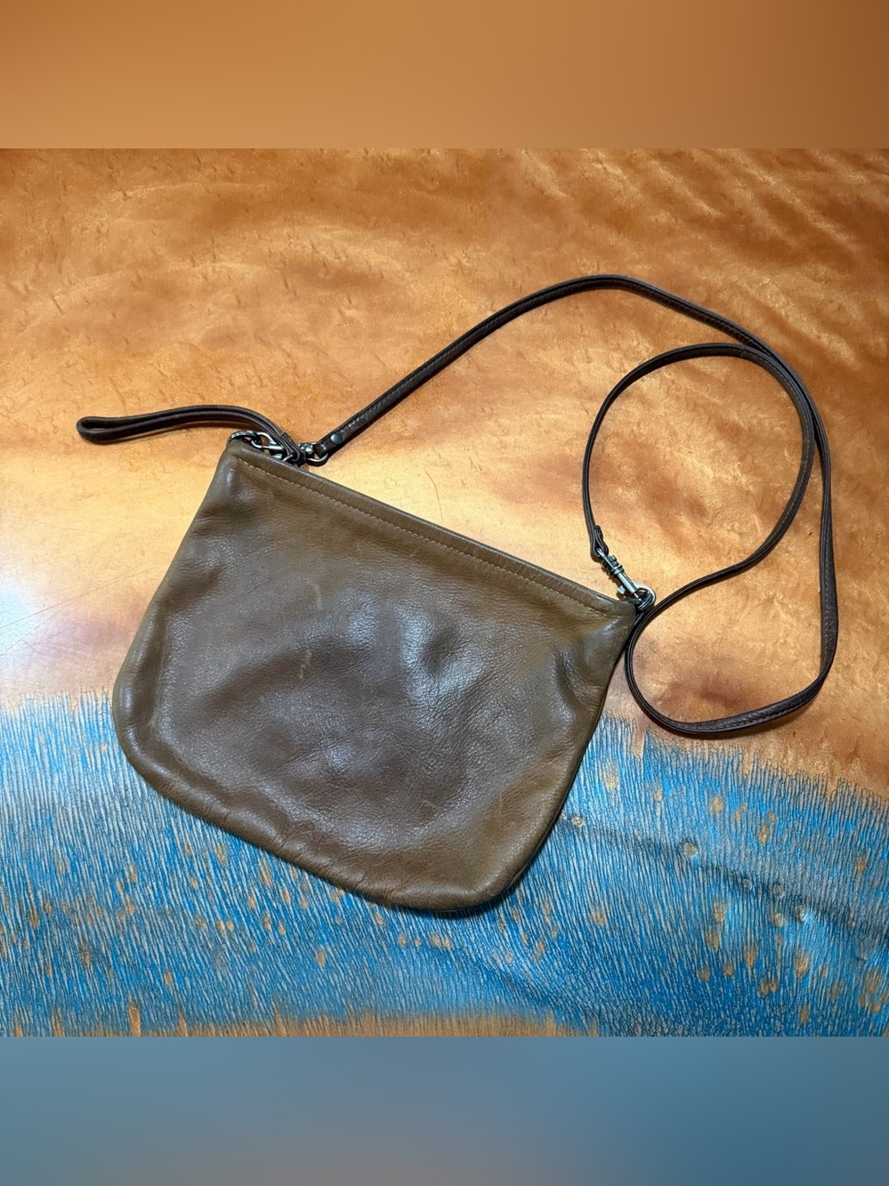 Rough and Tumble Maine Brown leather crossbody bag USA